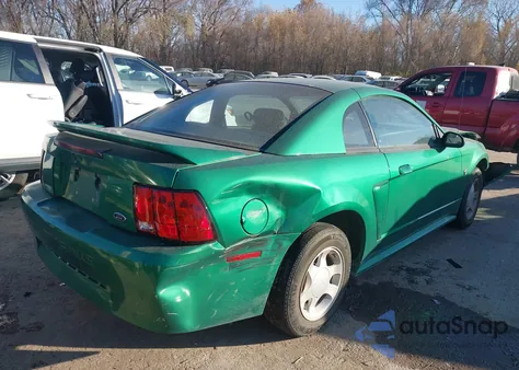 1999 Ford Mustang из США, поврежденный, VIN 1FAFP4047XF181885
